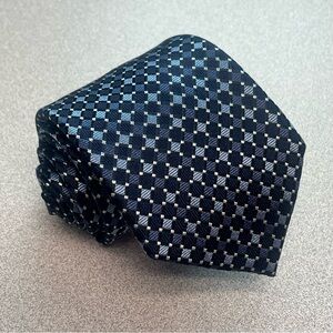 Donald J Trump Tie Men's Signature Collection Navy Blue Geometric Silk Necktie